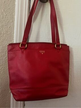 Fossil Red Leather Tote with Gold Hardware